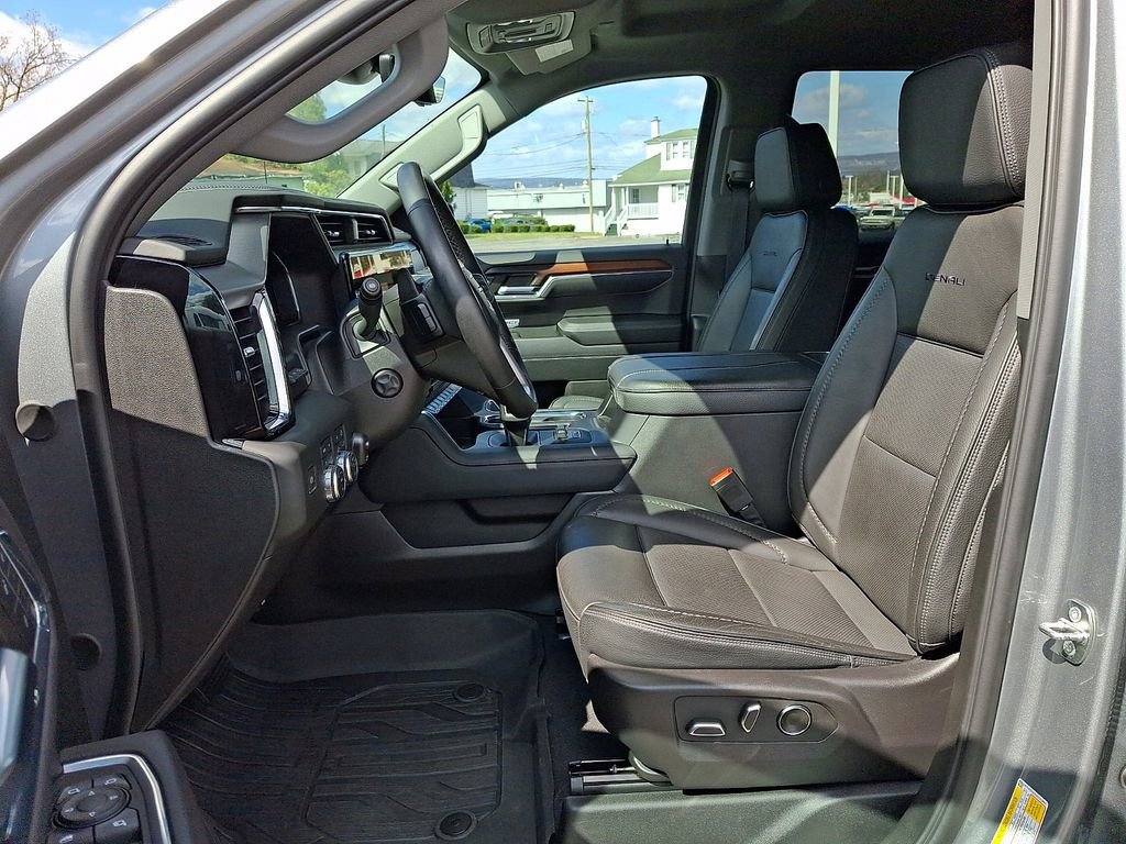 Used 2024 GMC Sierra 1500 Denali w/ Technology Package image 13