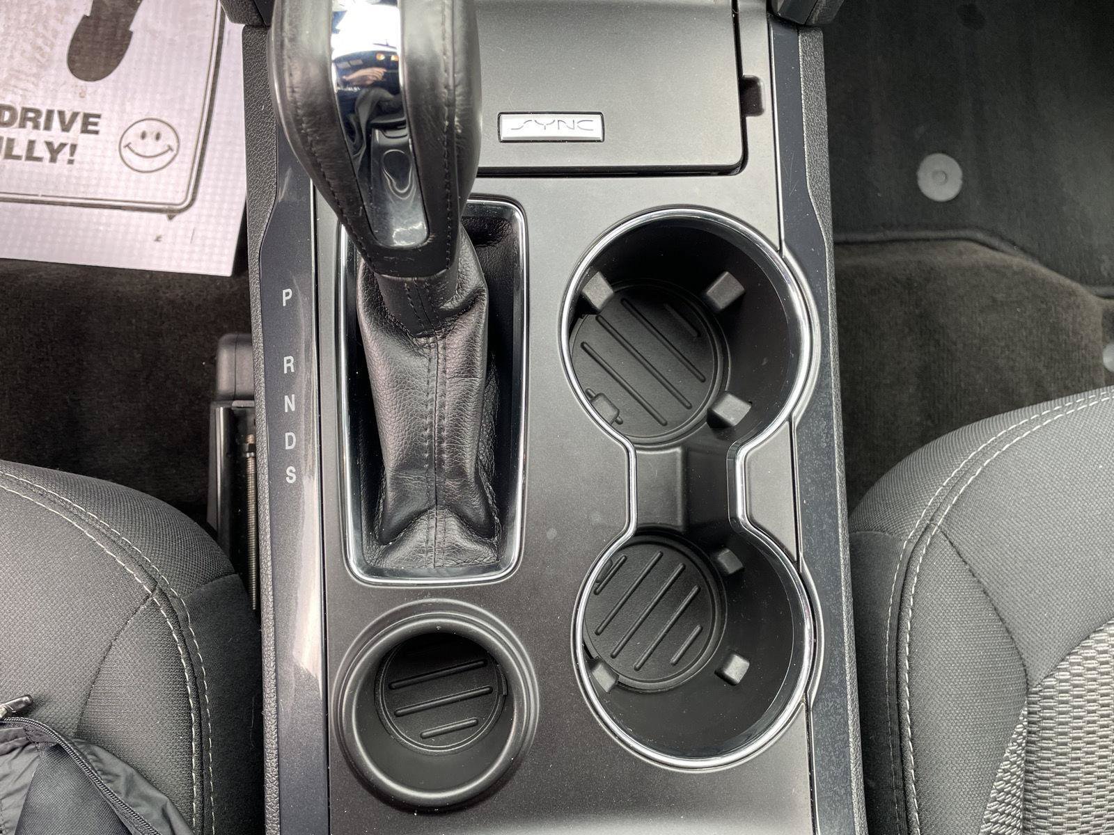 Certified 2018 Ford Explorer XLT FWD image 19