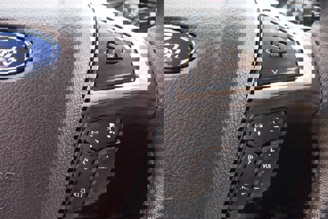 Certified 2024 Ford Edge SEL w/ Convenience Package image 23