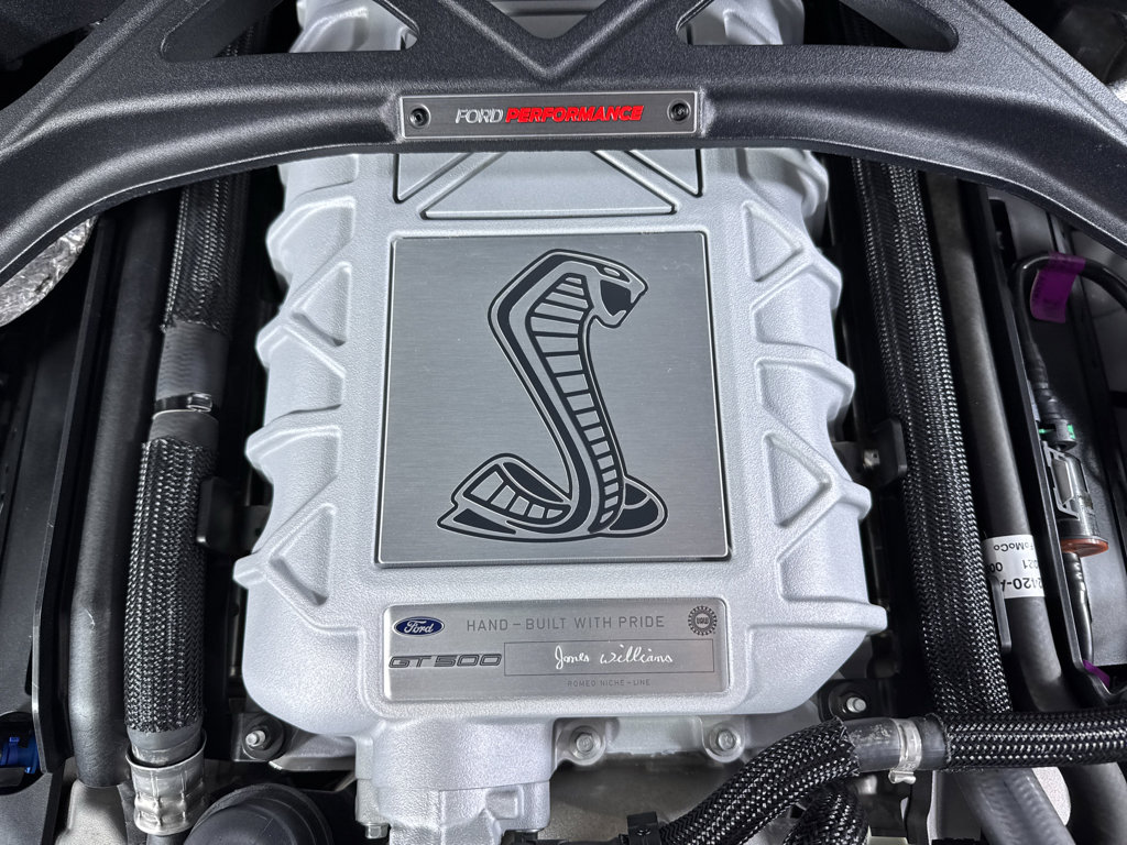 Certified 2021 Ford Mustang Shelby GT500 w/ Technology Package RWD image 6