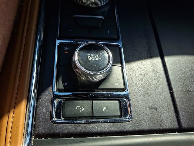 Certified 2024 Ford Expedition Max Platinum AWD/4WD image 25