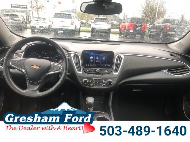 Used 2021 Chevrolet Malibu LT image 14