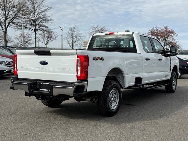 Certified 2025 Ford F250 XL w/ XL Chrome Package image 5