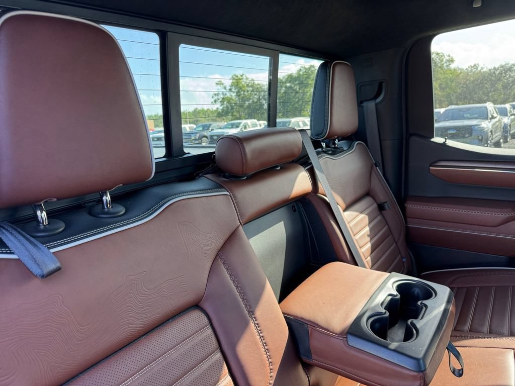 Used 2024 GMC Sierra 1500 Denali Ultimate AWD/4WD image 31