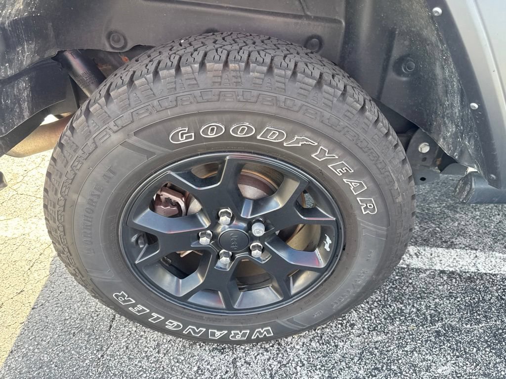 Used 2022 Jeep Wrangler Unlimited Sport AWD/4WD image 40
