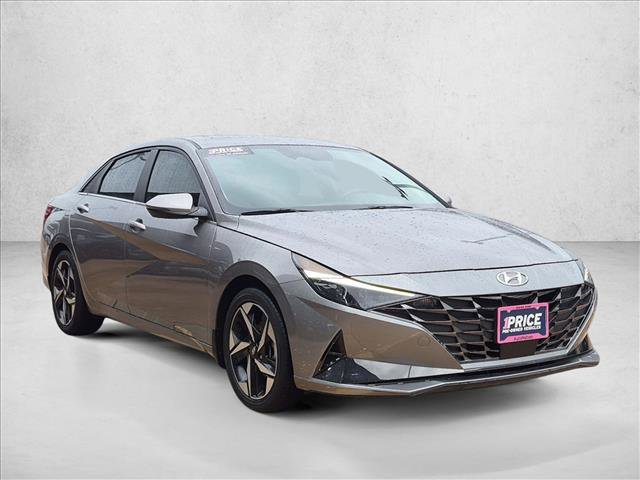 Used 2023 Hyundai Elantra Limited FWD image 3