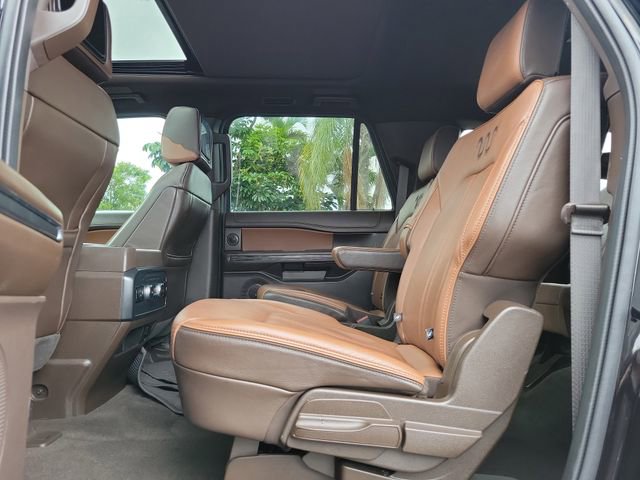 Certified 2023 Ford Expedition Max King Ranch RWD image 9