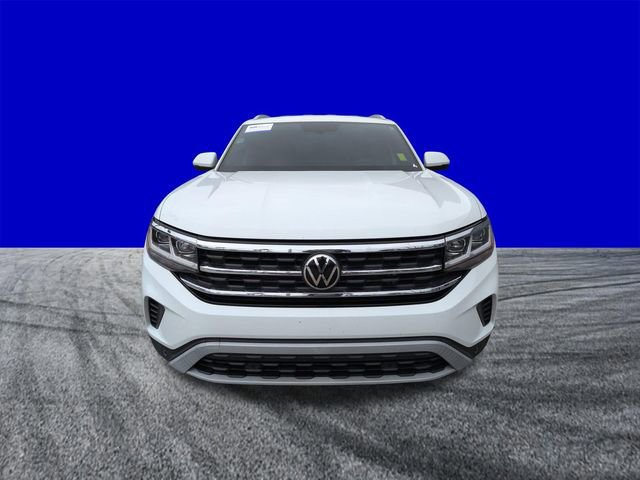 Used 2022 Volkswagen Atlas Cross Sport SE w/ Black Wheel Package FWD image 9