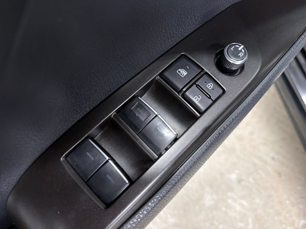 Used 2024 Toyota Camry XSE FWD image 17