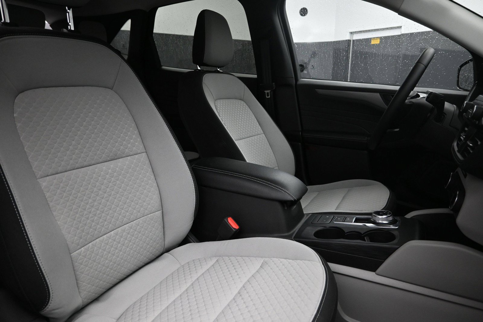 Certified 2024 Ford Escape Active AWD/4WD image 26