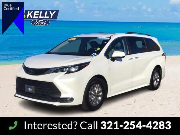 Used 2024 Toyota Sienna XLE