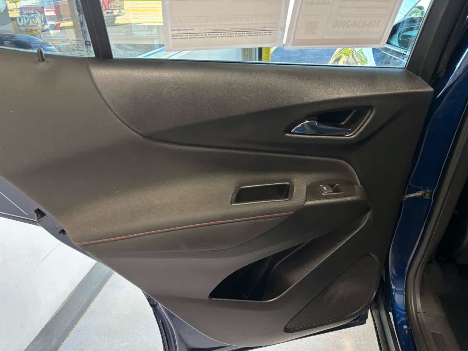 Used 2022 Chevrolet Equinox RS AWD/4WD image 30