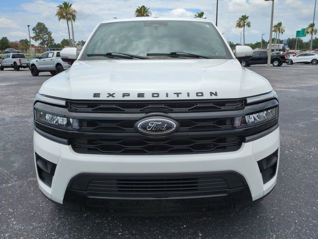 Certified 2023 Ford Expedition Limited RWD image 3