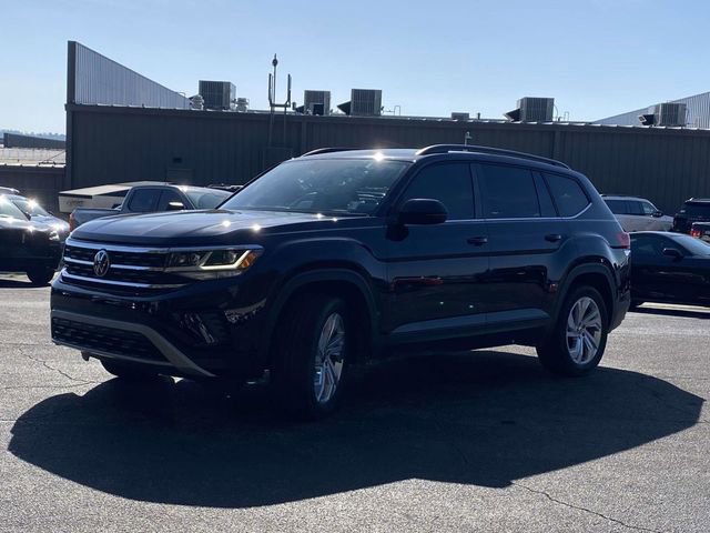 Used 2022 Volkswagen Atlas SE w/ Panoramic Sunroof Package image 8