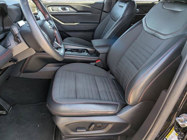 Certified 2025 Ford Explorer ST-Line RWD image 15