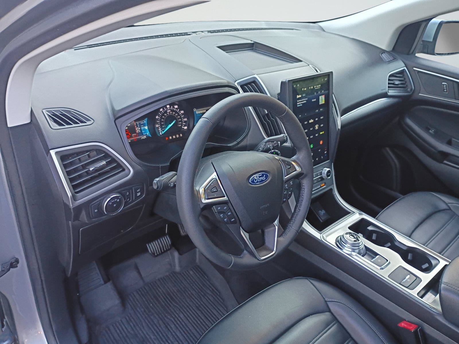 Certified 2022 Ford Edge SEL w/ Convenience Package AWD/4WD image 10