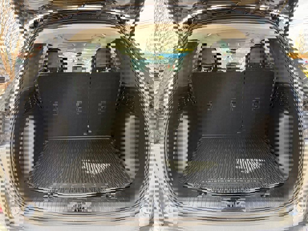 Certified 2022 Ford Escape SEL image 44