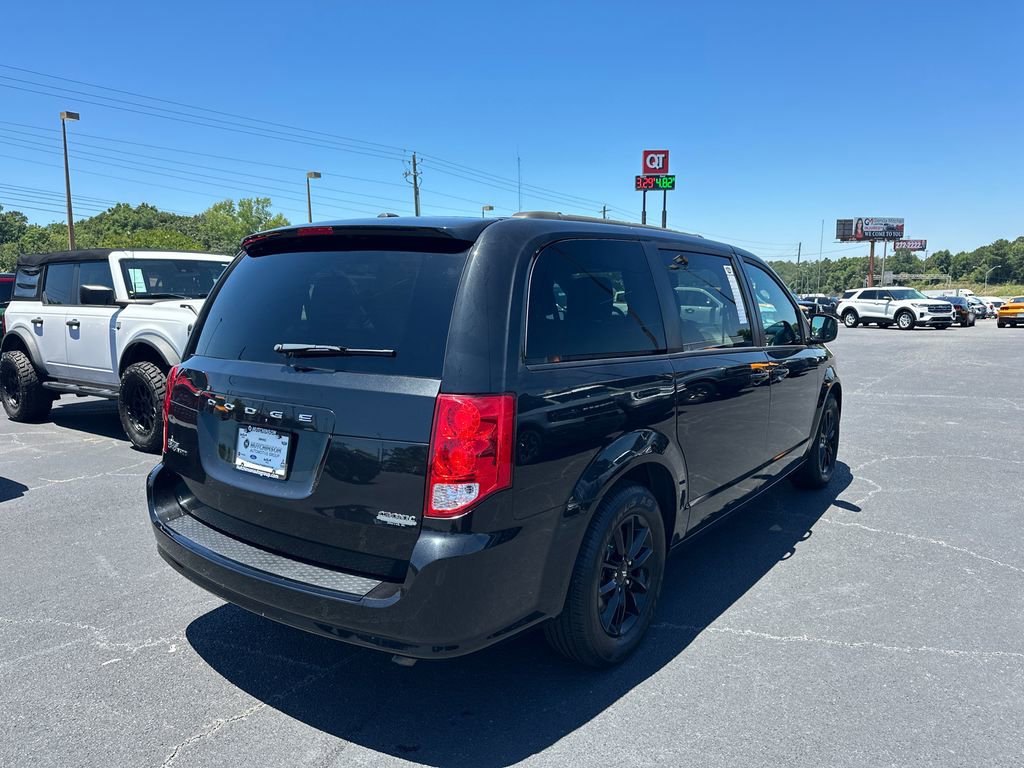 Used 2020 Dodge Grand Caravan SE FWD image 5