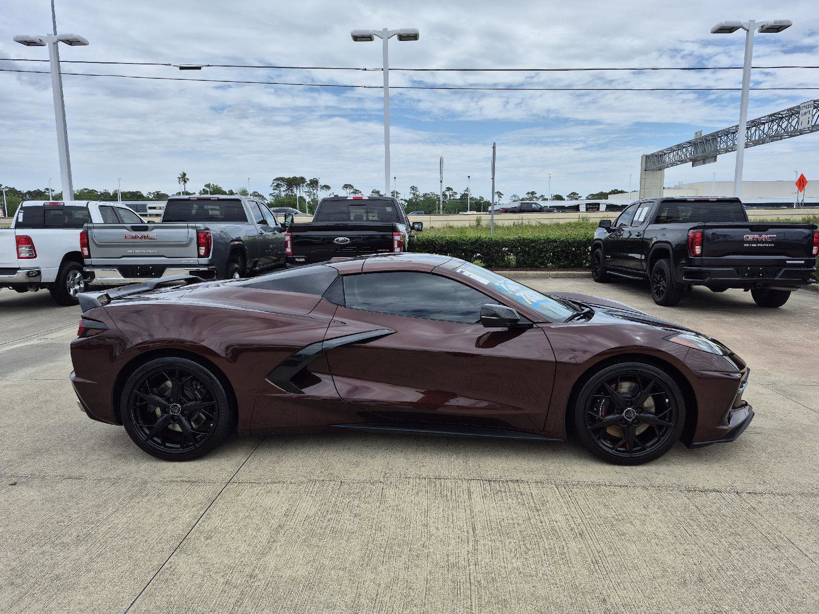 Used 2022 Chevrolet Corvette Stingray Premium Conv w/ Z51 Performance Package image 5