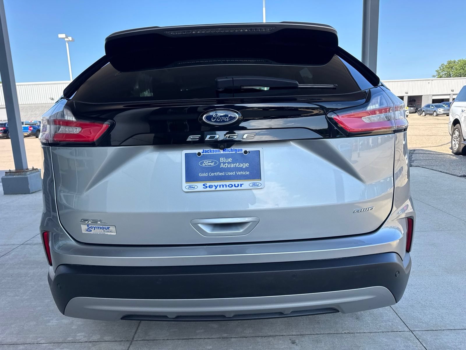 Certified 2024 Ford Edge SEL w/ Convenience Package AWD/4WD image 6