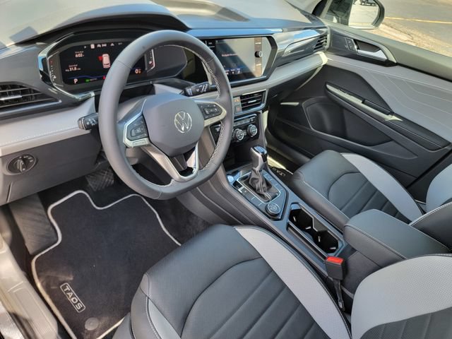 Used 2024 Volkswagen Taos SEL AWD/4WD image 18