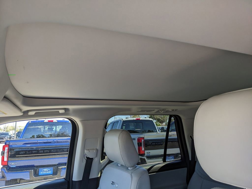 Certified 2025 Ford Expedition Max Platinum AWD/4WD image 24