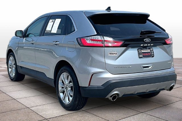 Certified 2024 Ford Edge Titanium AWD/4WD image 2