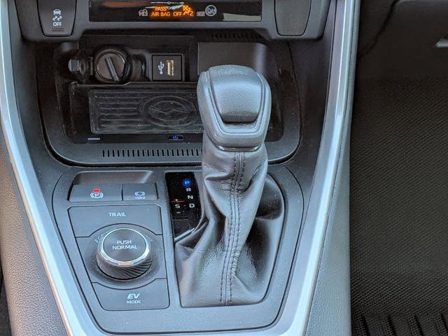 Used 2024 Toyota RAV4 LE image 18