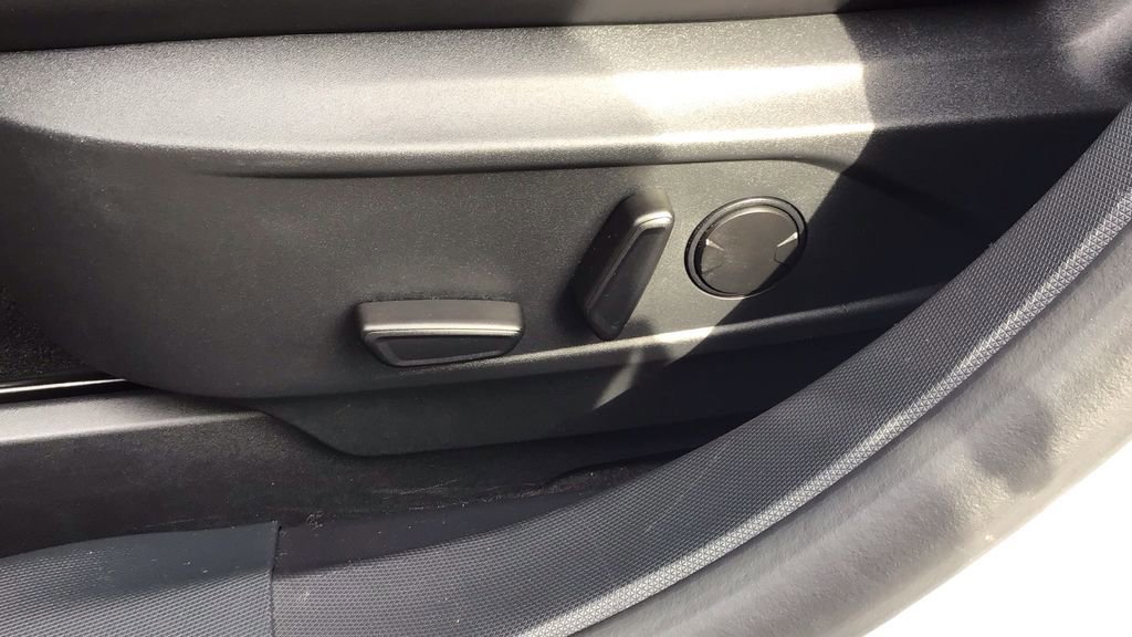 Certified 2022 Ford Mustang Mach-E Premium image 22