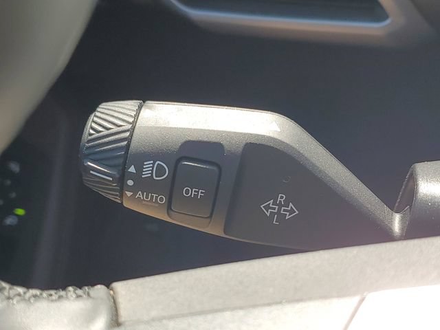 Used 2025 BMW 228i xDrive AWD/4WD image 10