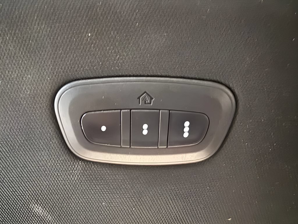 Used 2021 RAM 1500 Big Horn AWD/4WD image 26