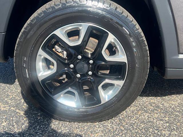 Used 2018 Jeep Compass Trailhawk w/ Leather Interior Group AWD/4WD image 5