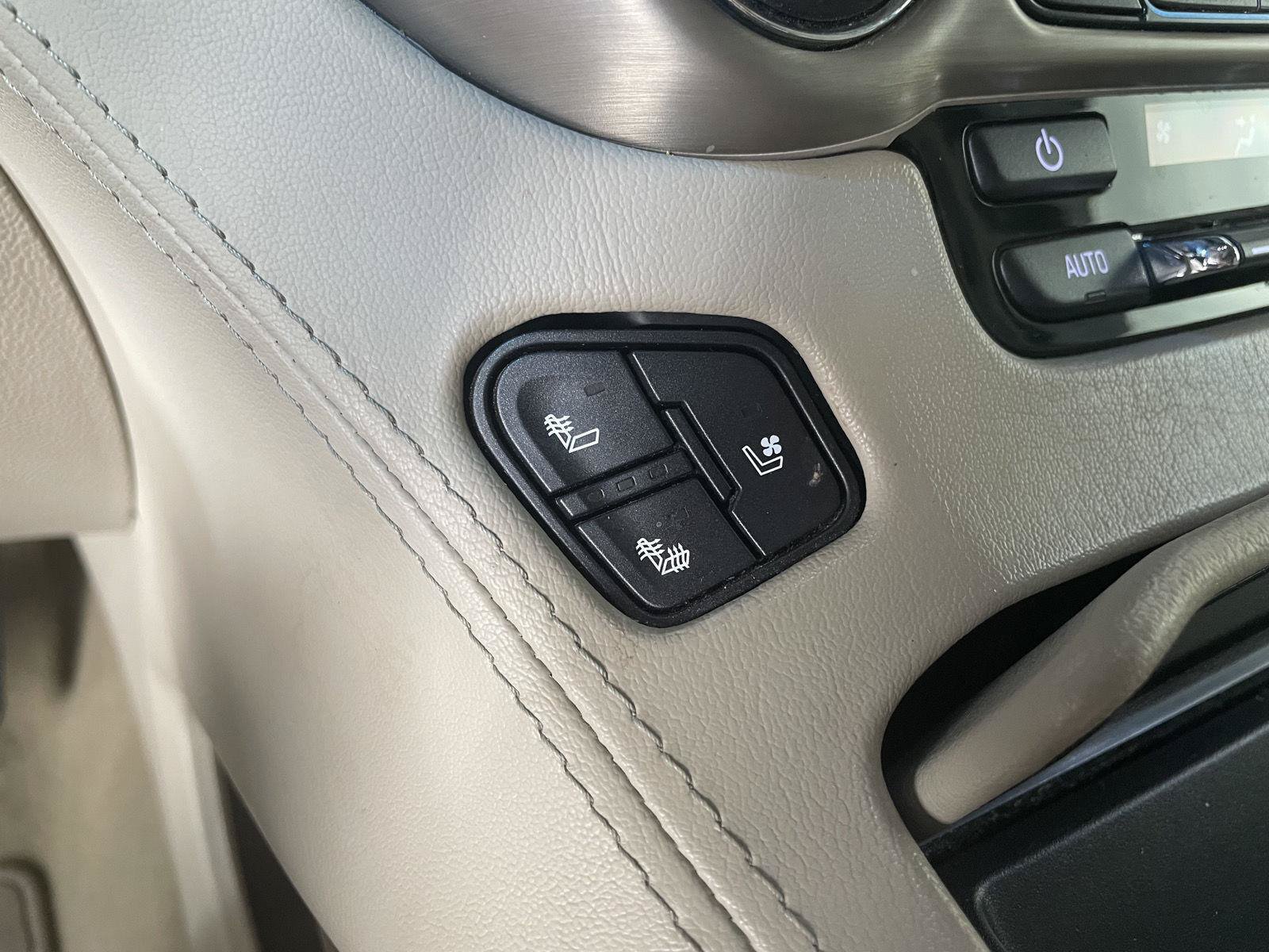 Used 2018 GMC Yukon Denali AWD/4WD image 34