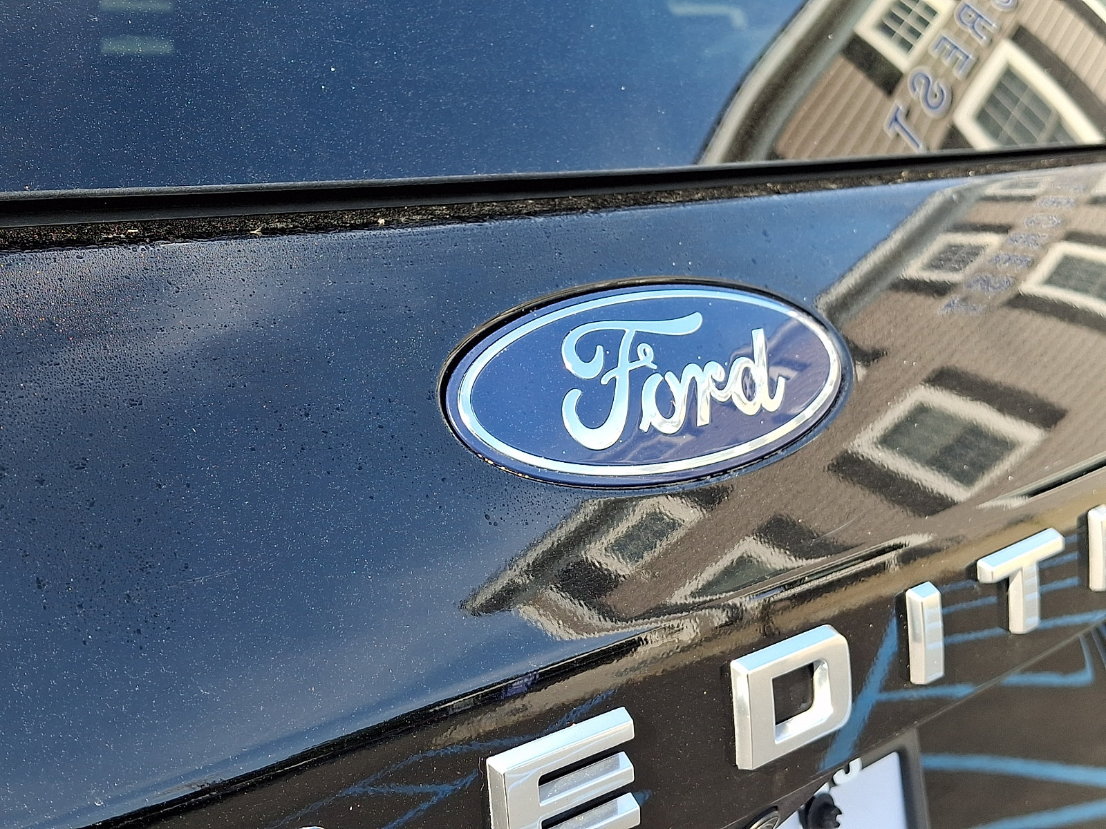 Certified 2025 Ford Expedition Active AWD/4WD image 33