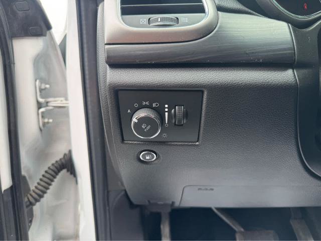 Used 2021 Jeep Grand Cherokee Laredo AWD/4WD image 15