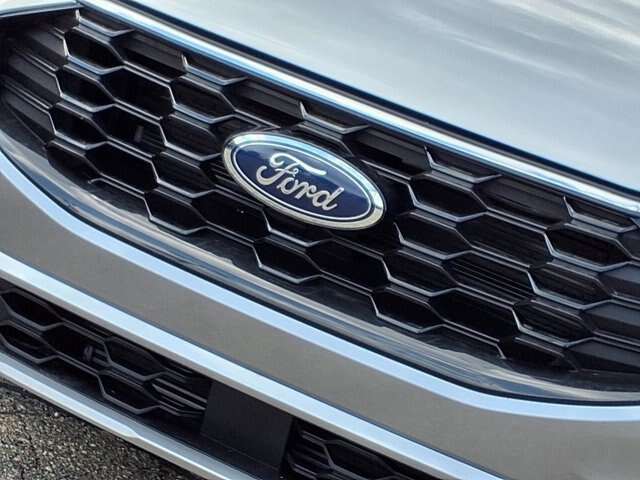 Certified 2024 Ford Escape ST-Line Select w/ Tech Pack #1 AWD/4WD image 26