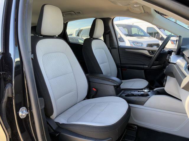 Certified 2025 Ford Escape Active image 29