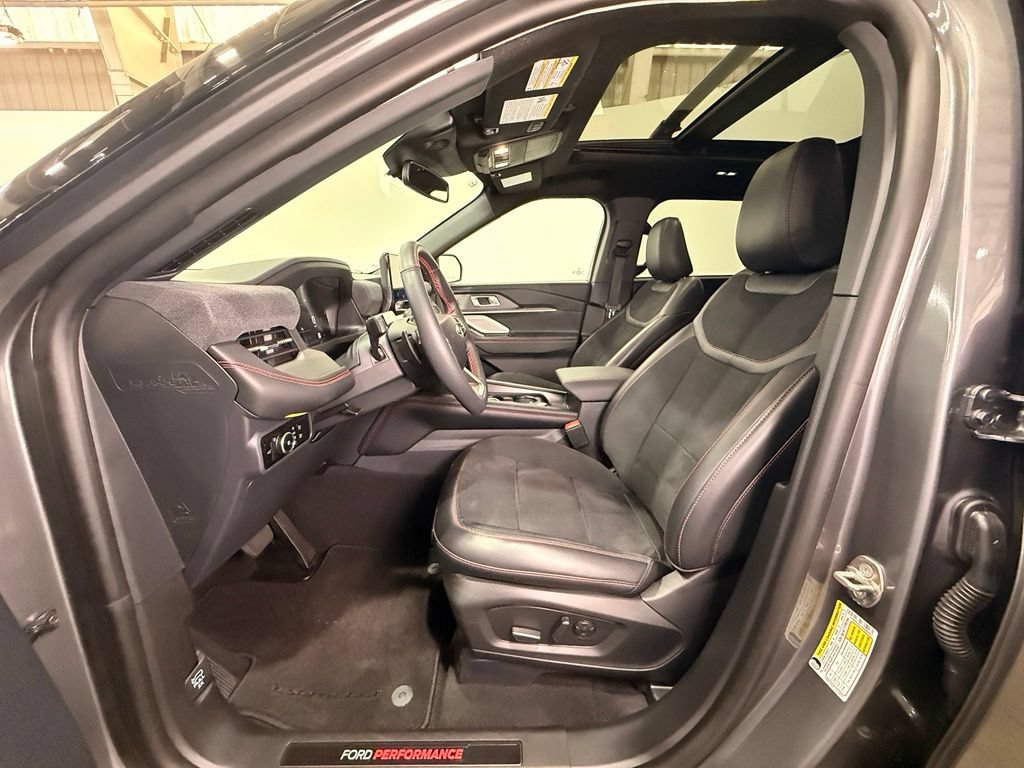 Certified 2025 Ford Explorer ST w/ Sun And Sound Package AWD/4WD image 18