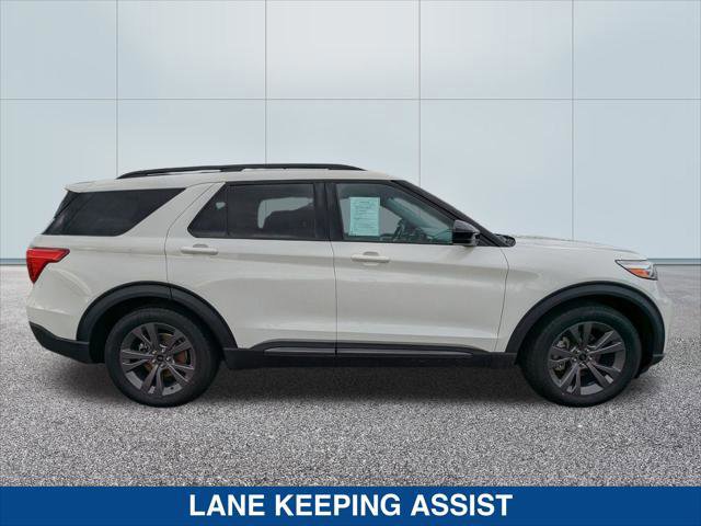 Certified 2023 Ford Explorer XLT w/ Equipment Group 202A image 2
