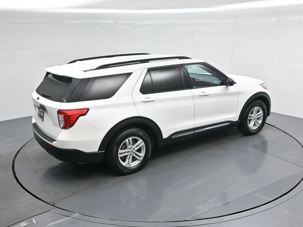 Certified 2023 Ford Explorer XLT image 44