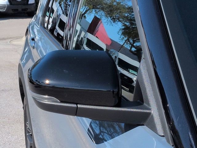Certified 2025 Ford Explorer ST image 12