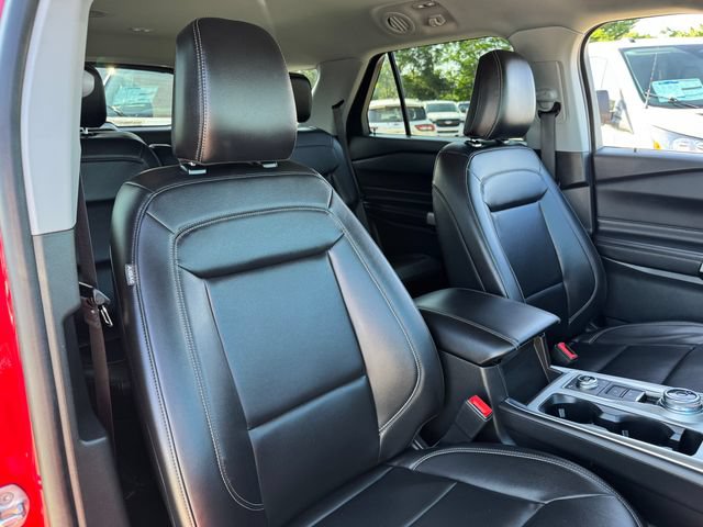 Certified 2024 Ford Explorer XLT w/ Equipment Group 202A AWD/4WD image 20