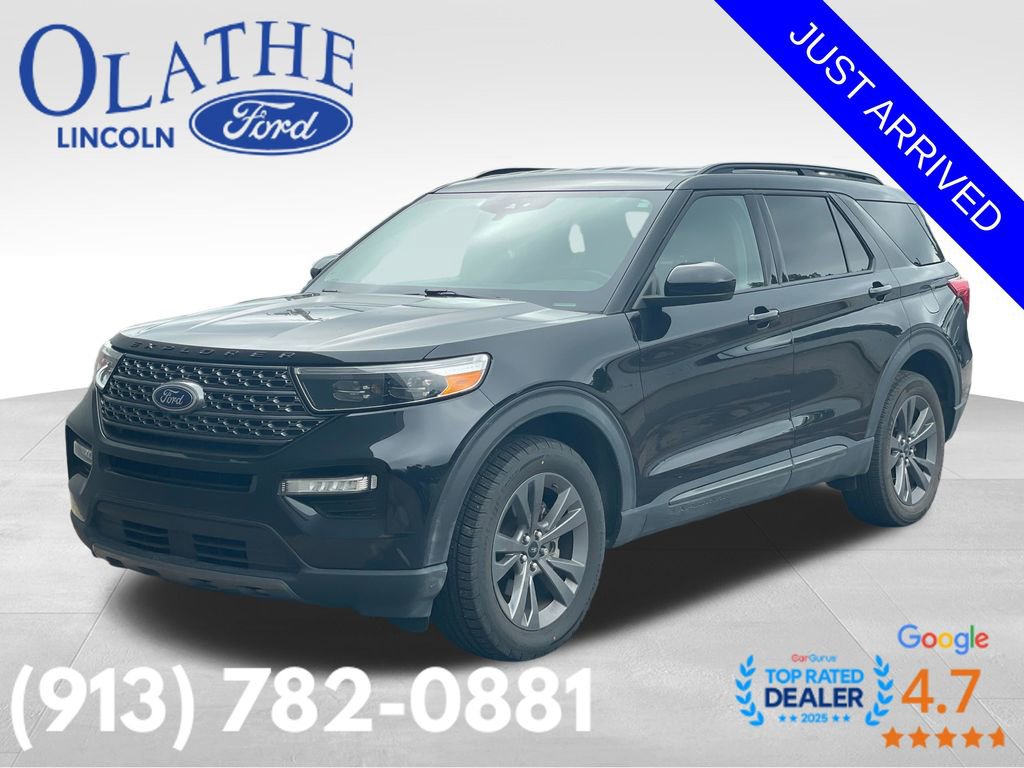 Certified 2023 Ford Explorer XLT w/ Equipment Group 202A AWD/4WD image 1
