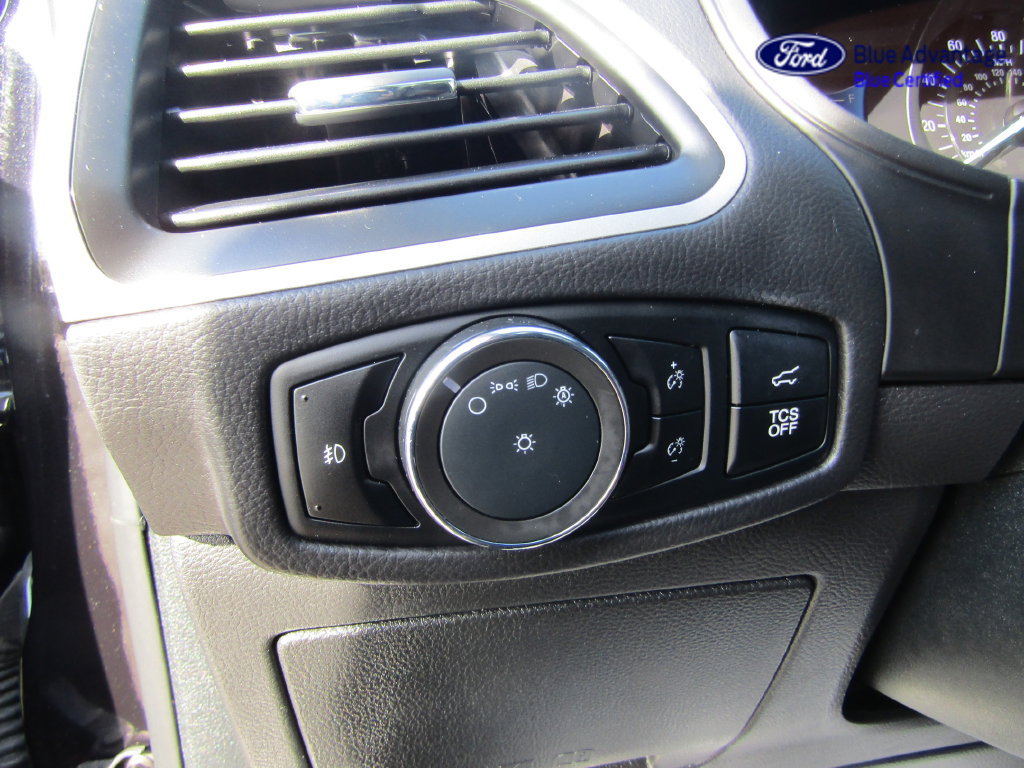 Certified 2024 Ford Edge SEL w/ Convenience Package AWD/4WD image 28