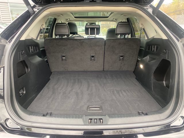 Certified 2022 Ford Edge SEL w/ Convenience Package AWD/4WD image 10