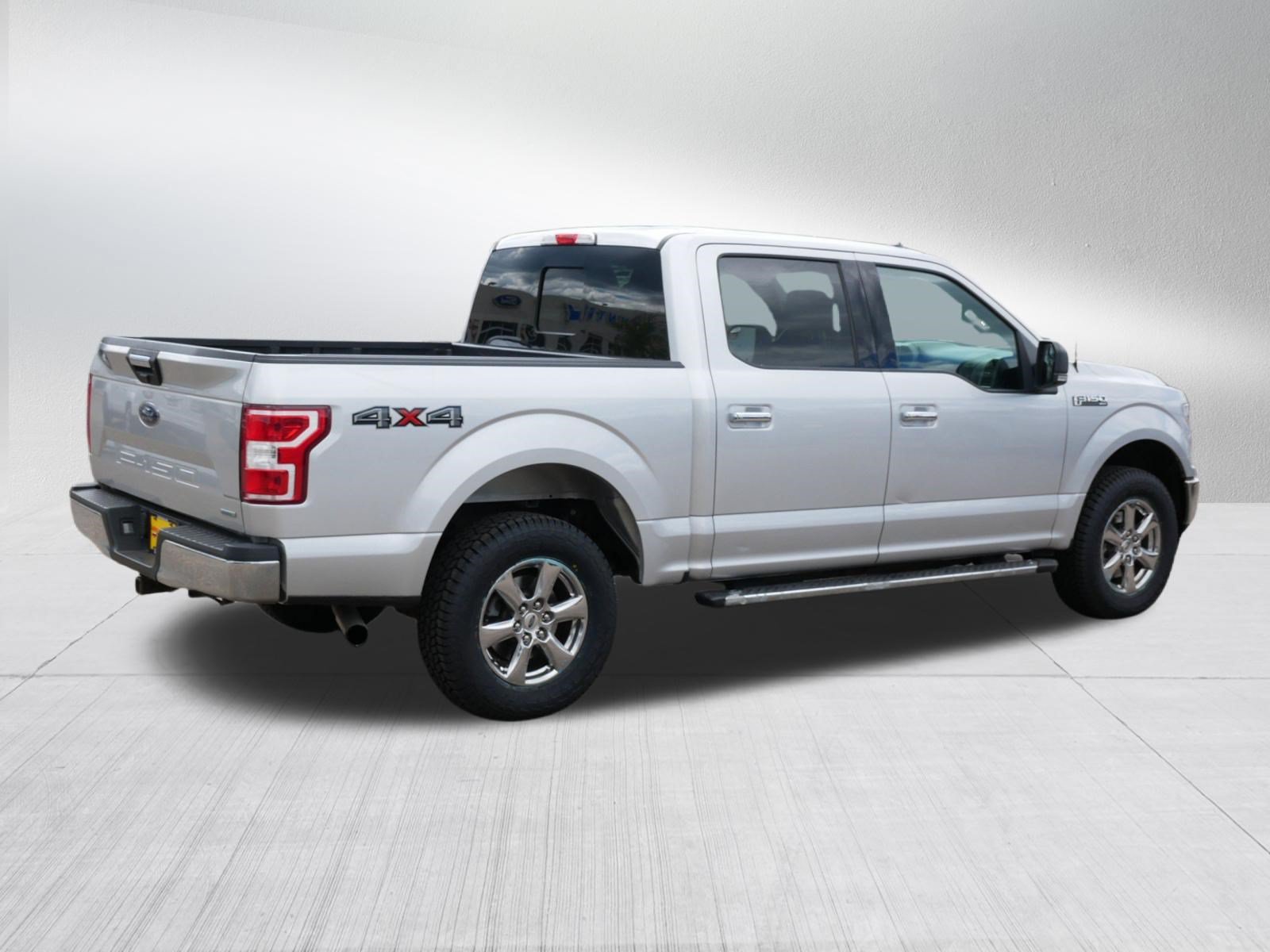 Certified 2019 Ford F150 XLT w/ Equipment Group 302A Luxury AWD/4WD image 7