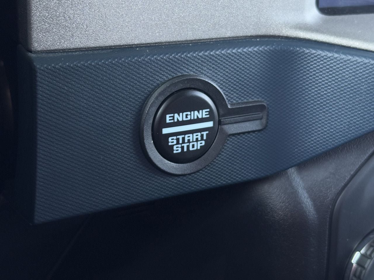 Certified 2024 Ford Bronco Outer Banks AWD/4WD image 18