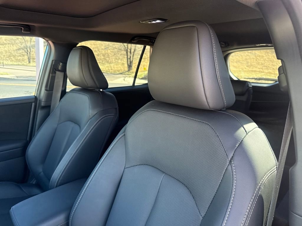 Used 2026 Subaru Outback Limited XT w/ Premium/Limited Package 2 AWD/4WD image 15