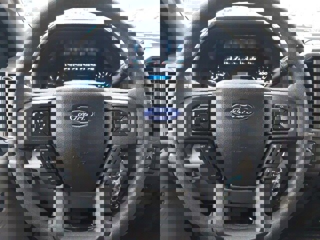 Certified 2022 Ford F350 XL w/ Power Equipment Group image 18