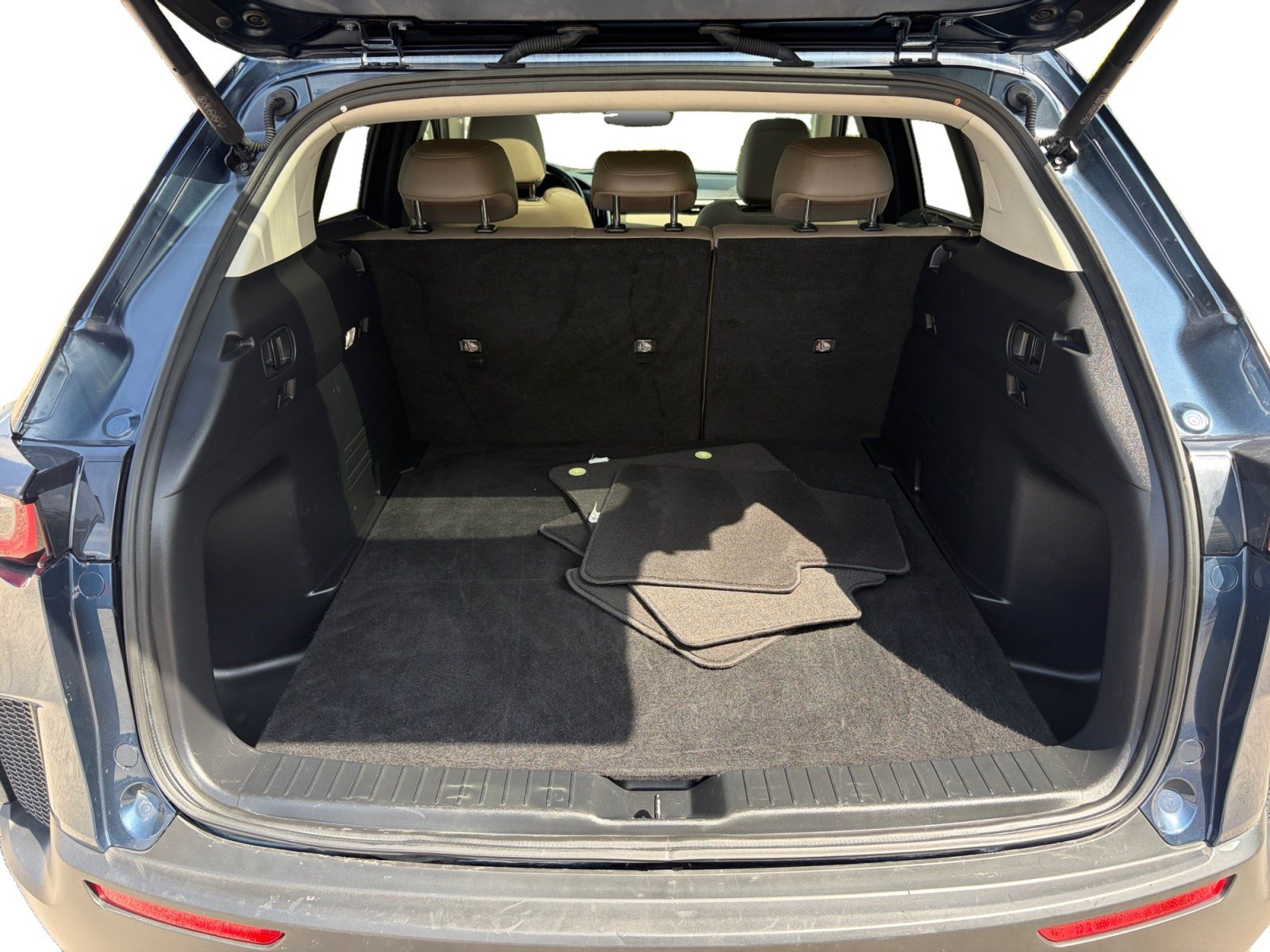 Used 2025 MAZDA CX-50 AWD 2.5 S w/ Premium Package image 23